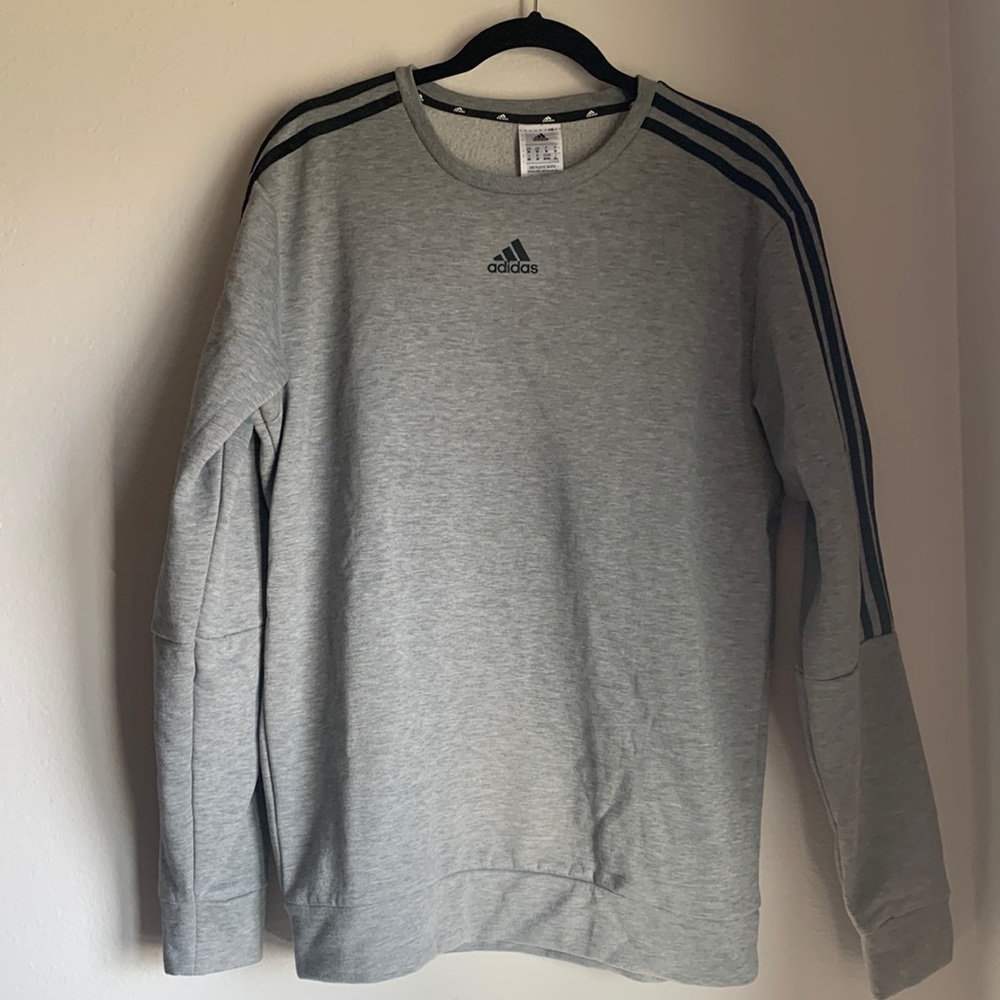 Adidas Size Medium Men's Long Sleeve Three Stripe, Crew Neck Sweatshirt Pullover